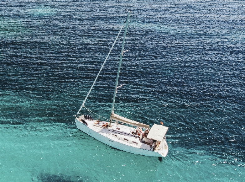 Velero desde el aire