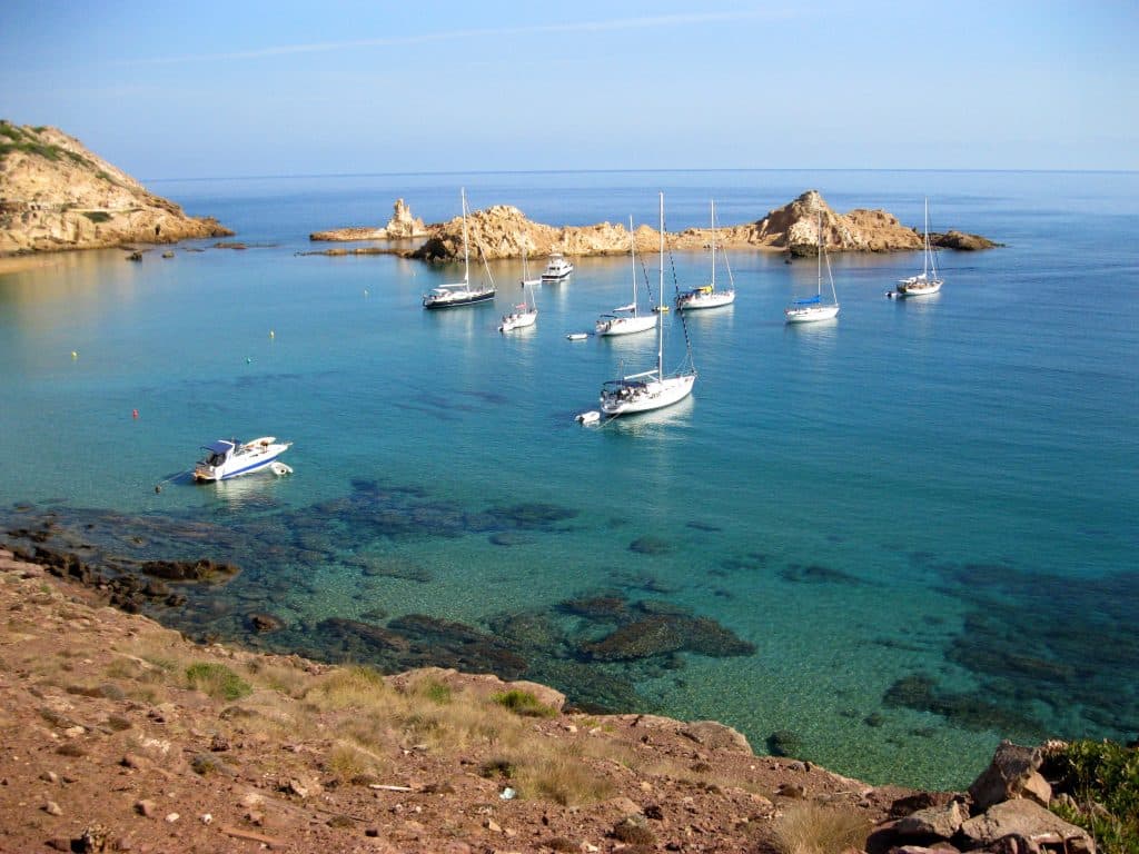 Las mejores calas de Menorca para ver en barco