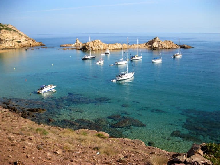 Las mejores calas de Menorca para ver en barco